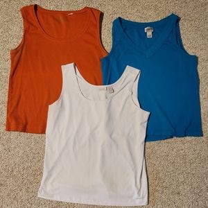 Three Chicos top size 2
